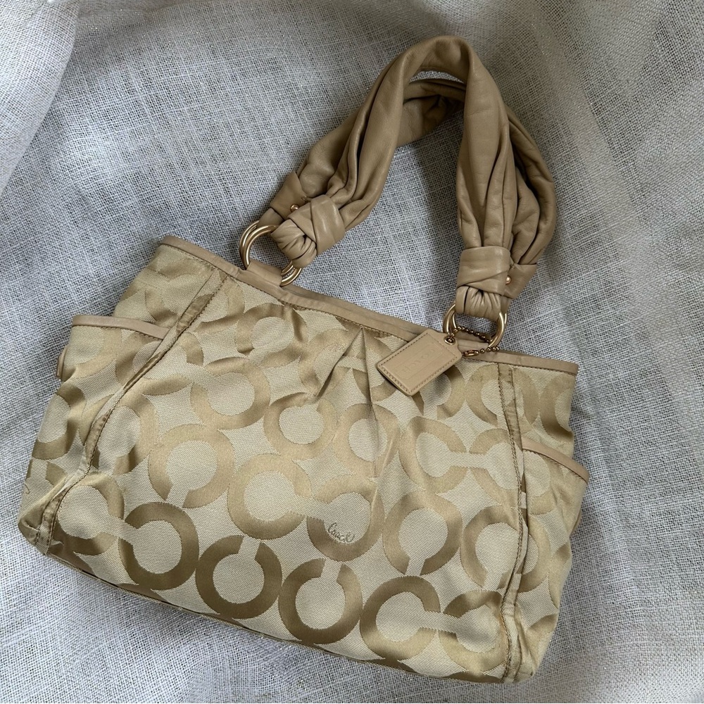 Coach Signature Op-Art Parker